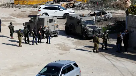 İsrailli Yerleşimciler, Batı Şeria’daki Askeri Üsse Saldırdı: “Hain” Tepkisi
