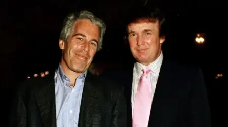 Epstein Dosyası Peşini Bırakmıyor, Her Adımda Önüne Çıkarılıyor