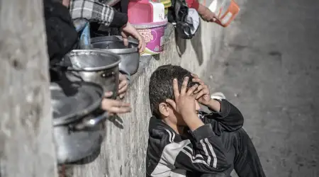Soykırımcı İsrail Subayı Gazze’deki Açlıktan Ölen Sivil İnsanlara Gönderilen Yardım Malzemelerini İmha Ettiklerini İtiraf Etti