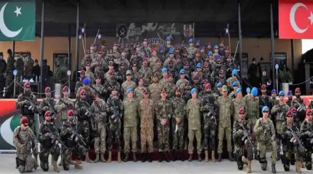 Karaçi’de Pakistan-Türkiye İkili Amfibi Tatbikatı Tamamlandı
