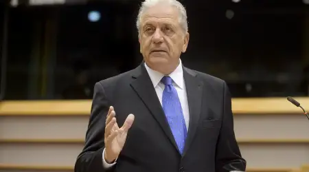 Eski Yunanistan Dışişleri Bakanı Dimitris Avramopoulos Kreport.gr'de Yayımlanan Makalesinde: "Atina Akdeniz’deki Kritik Süreçlerden Dışlandı, Türkiye Jeopolitik ve Askeri Gücünü Etkin Kullanıyor"