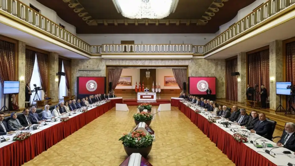 Terörsüz Türkiye Sürecinde "Milli Dayanışma, Kardeşlik ve Demokrasi Komisyonu" Çalışmalarına Başlıyor