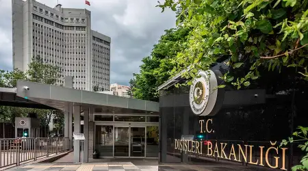 Türkiye, Beyaz Saray’daki Trump-Aliyev-Paşinyan Zirvesini Memnuniyetle Karşıladı