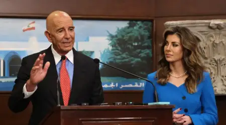 Trump’un Temsilcisi Tom Barrack Lübnan’da Gazetecilere Hakaret Etti: Lübnan ve Arap Medyası Boykot Tehdidi ile Cevap Verdi