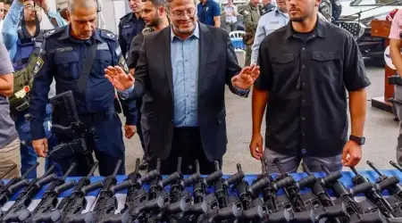 İsrail’de 100 Bin Yerleşimciye Silah Ruhsatı Verilecek