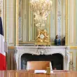 “Fransa’da Her Şey Durmak Üzere”: Macron’un Atadığı Yeni Başbakan Ne Yapacak?