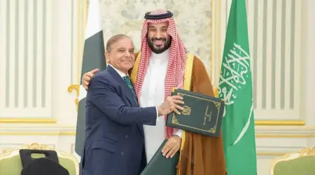 Suudi Arabistan-Pakistan Arasındaki Savunma İşbirliği Anlaşmasından Endişeye Kapılan Hindistan Anlaşmayı İnceleyeceklerini Duyurdu