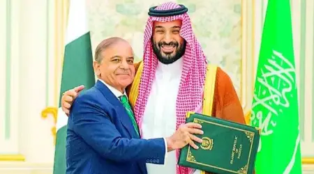 Fransız Le Monde Gazetesi: Pakistan, Suudi Arabistan’ı Nükleer Şemsiye Koruması Altına Alıyor