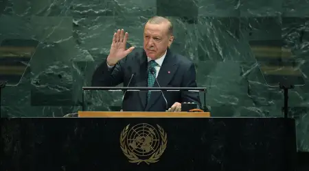 Cumhurbaşkanı Erdoğan: Tarafların Kabul Edeceği Adil Bir Barış İçin Katkı Vermeye Devam Edeceğiz