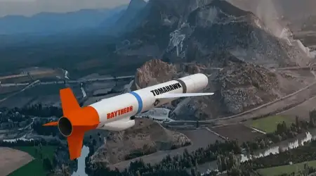 Putin Trump’ı Uyararak TOMAHAWK Füzeleri’nin Ukrayna’ya Naklinin İlişkileri Bozabileceğini Söyledi