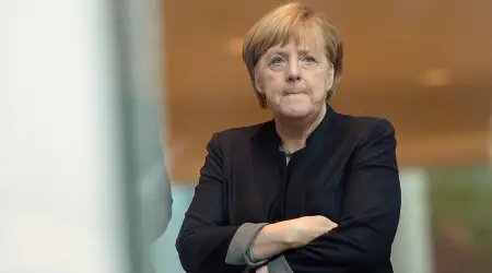 “Ukrayna Savaşı’nın Sorumlusu Polonya ve Baltık Ülkeleri” Diyen Merkel’e Polonya Eski Savunma Bakanı’ndan Ağır Cevap: “Düşüncesiz, Zararlı ve Aptalca”