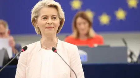 AB Komisyonu Başkanı Von der Leyen: İki Güven Oylamasını Atlattı Ama Muhtemel Gelişmeler Onun Peşini Bırakmayacak gibi Görünüyor