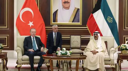 Cumhurbaşkanı Erdoğan Kuveyt ve Katar’da Temaslarda Bulundu