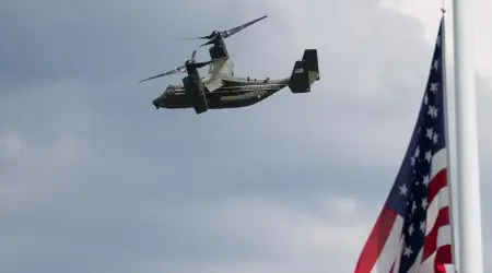 Güney Çin Denizi’nde Aynı Filoya Ait ABD Savaş Uçağı ve Helikopter Yarım Saat Arayla Düştü