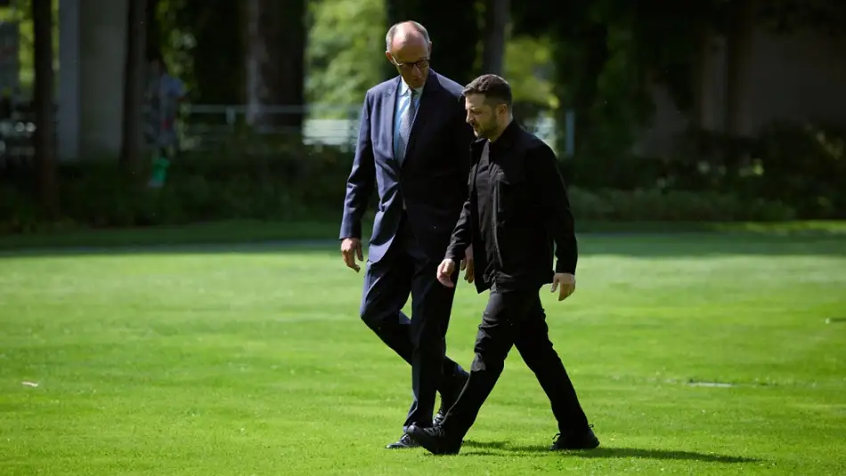 Avrupa’da En Çok Ukraynalı Sığınmacıya Kapılarını Açan Almanya Başbakanı’ndan Ukraynalı Gençlere: “Gelmeyin, Ülkenizde Kalarak Hizmet Edin”