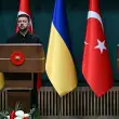 Ankara’da Cumhurbaşkanı Erdoğan’la Görüşen Zelenskiy Çözüm Konusunda Türk Diplomasisine Güvendiğini Açıkladı