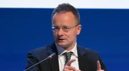 Macaristan Dışişleri Bakanı'ndan Rusya ile İlişkilerinden Rahatsız Olan Avrupa Ülkelerine: Biz Egemen Bir Ülkeyiz, Ne Yapacağımız Konusunda Brüksel’den İzin Almak Zorunda Değiliz