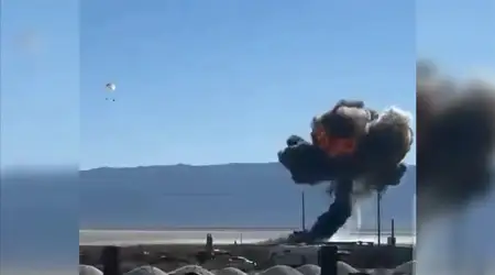 ABD F-16 Gösteri Uçağı Kaliforniya’da Düştü, Geçen Ay da Hindistan’ın Gösteri Uçağı Dubai’de Düşmüş ve Hindistanlı Komutan Ölmüştü