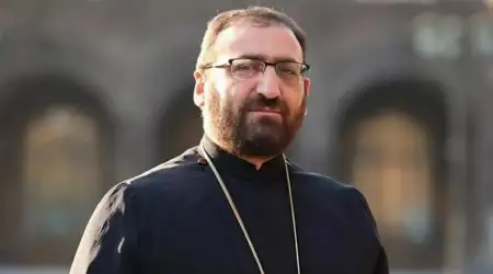 Paşinyan Karşıtı Ermenistan Başpsikoposu Gözaltına Alındı