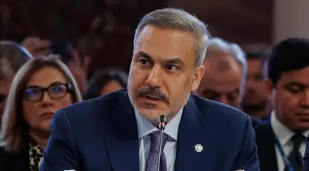 Hakan Fidan: "İlk Hedef, Uluslararası İstikrar Gücü’nün Konuşlandırılmasıyla Filistinliler İle İsraillilerin Sınır Hattında Birbirinden Ayrılmasının Sağlanması Olmalı"