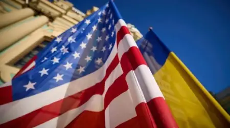 The Guardian Yazarı Timothy Garton Ash: ABD Ukrayna’yı Sattı