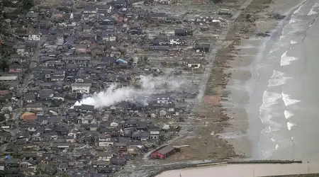 Japonya Açıklarında 7,6 Büyüklüğünde Deprem: Tsunami Uyarısı Verildi