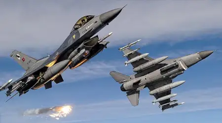 Türkiye Karadeniz’de İHA’yı F-16 ile Düşürdü