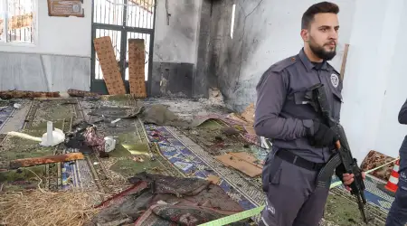 Suriye’de Provakasyonlar Devam Ediyor: Bu Defa Alevilerin Yoğun Yaşadığı Bölgede Camiye Düzenlenen Saldırıda 8 Kişi Öldü 18 Kişi Yaralandı