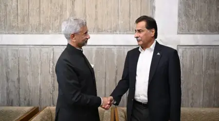 Bangladeş’in Eski Başbakanı Halide Ziya’nın Cenaze Töreninde Pakistan Meclis Başkanı ile Hindistan Dışişleri Bakanı El Sıkıştı