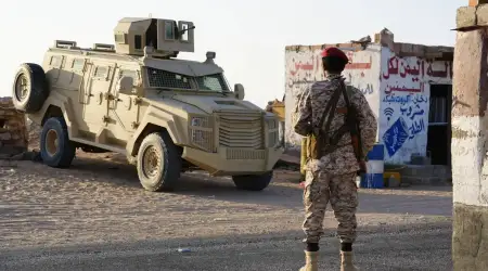 Güney Geçiş Konseyi, Hadramut ve El-Mehra'daki Mevzilerin Vatan Kalkanı Güçleri’ne Devredilmeye Başlandığını Duyurdu