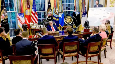 Utanç Verici: Avrupa Koro Halinde Eşkiyalık Yapan Trump’ı Destekliyor