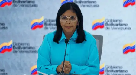 Venezuela Krizi: AB Demokratik Geçiş Çağrısı Yapıyor, Trump Petrol Talebini Öne Çıkarıyor