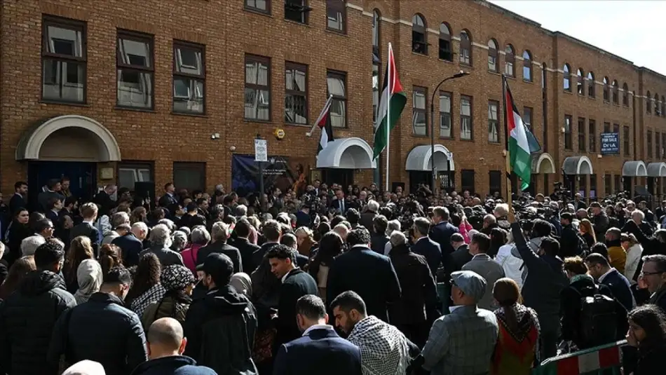 Bir Asırlık Mücadele Somutlaştı: Londra’da Filistin Büyükelçiliği Resmî Olarak Açıldı