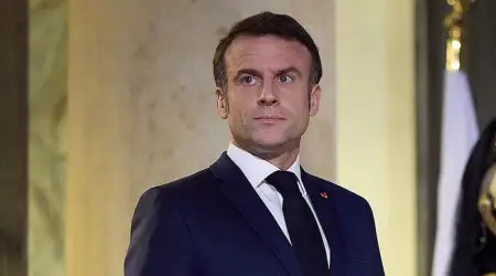 Fransız Gazeteci Corlin, Macron’un AB ve Ülke İçinde Nüfuzunun Nasıl Azaldığını Yazdı