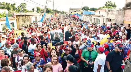 Venezuela Halkı ABD’ye Karşı Sokaklara İndi, Washington Vatandaşlarına Ülkeyi Terk Etmeleri Çağrısı Yaptı