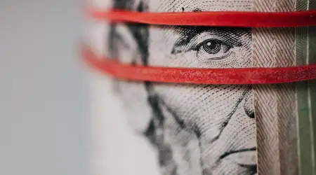 AB, Güney Afrika'yı "Yüksek Riskli Ülkeler" Listesinden Çıkardı