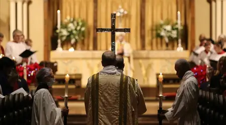 Avrupa Hristiyanlıktan Uzaklaşıyor, Hristiyanların Oranı 10 Yılda Yüzde 7 Düşerken Müslümanlar Yüzde 16 Yükseldi