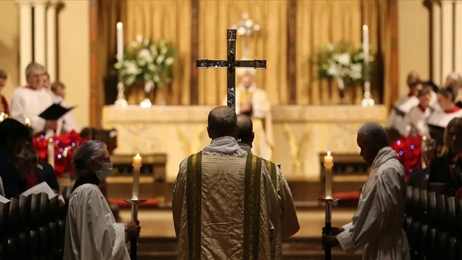 Avrupa Hristiyanlıktan Uzaklaşıyor, Hristiyanların Oranı 10 Yılda Yüzde 7 Düşerken Müslümanlar Yüzde 16 Yükseldi