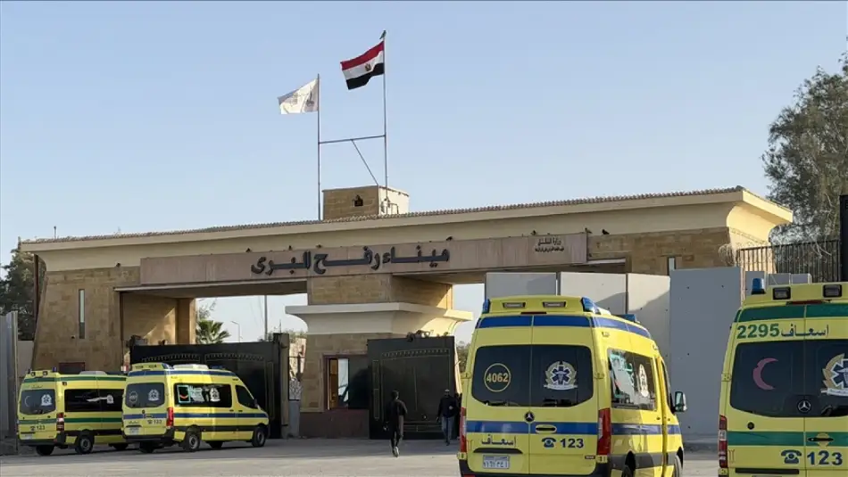 İsrail, Refah Sınır Kapısı’ndan Hasta Tahliyelerini Askıya Aldı