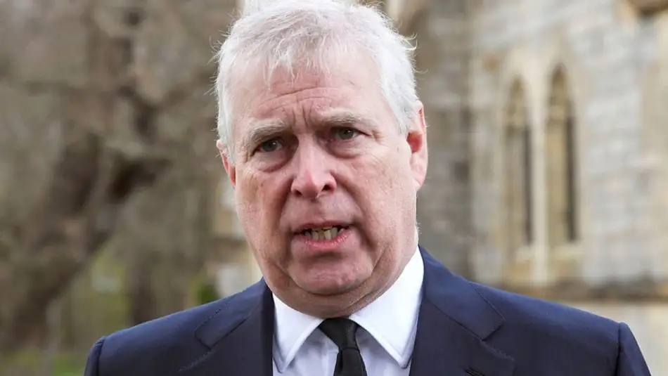 İngiliz Sarayı’na Epstein Yıldırımı Düştü: Prens Andrew Saray’dan Kovuldu