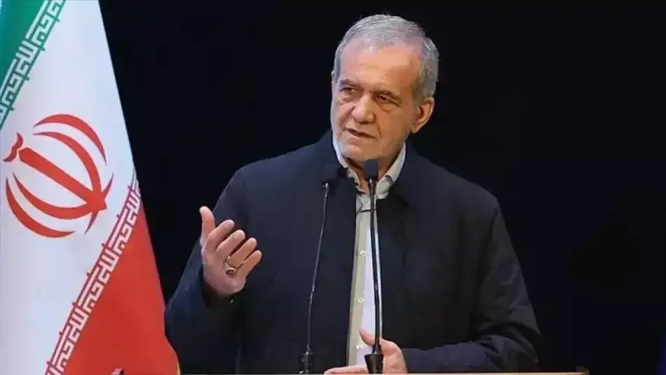 Pezeşkiyan Komşu Ülkelerin Liderlerine Hakaret Etmeyin Uyarısı Yaptı, Kemal Harrazi de Tahran’ın Komşularla İlişkilerde Çok Hata Yaptığını Söyledi