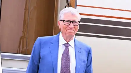 Mossad Ajanı Epstein Dosyasındaki İğrenç İlişkileri Ortaya Çıkan Bill Gates Tepkilerden Korkarak Hindistan’daki Yapay Zeka Toplantısına Katılmaktan Vazgeçti