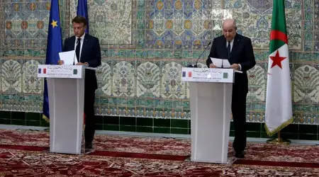 Afrika’dan Kovulan Fransa Bacadan Girmeye Çalışıyor