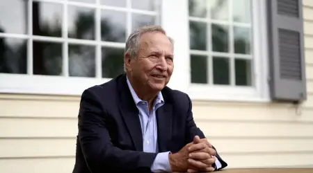 Eski ABD Hazine Bakanı Summers, Epstein İlişkisi Nedeniyle Harvard Üniversitesi’ndeki Tüm Görevlerinden İstifa Etmek Zorunda Kaldı