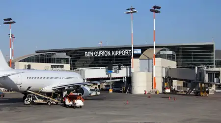 Ard Arda Düşen Füzelerle Dehşete Düşen İsrailliler Kaçmak için Havaalanlarında İzdiham Oluşturdu