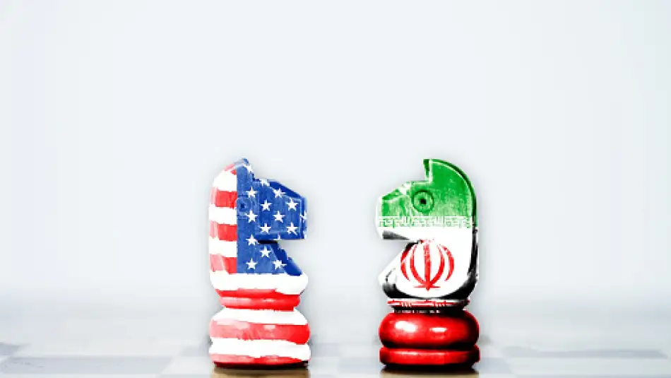 Hürmüz Boğazı’nı Kapatan İran Petrol Sıkıntısı Yaşayan Ülkelere Seslendi, “ABD Büyükelçilerini Kovan Hürmüz Boğazından Geçebilir” Dedi