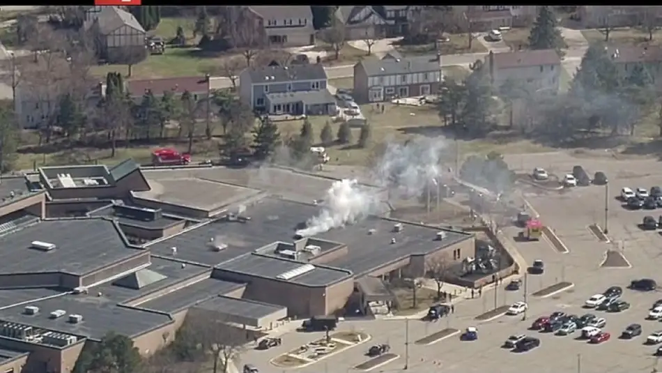 ABD'de Temple Israel Sinagogu’na Yönelik Bir Kamyonla Saldırı Gerçekleştirildi