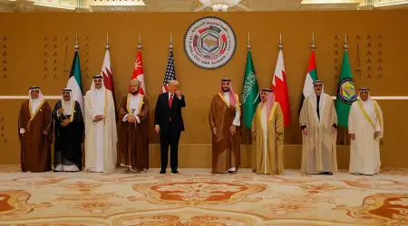 Körfez Ülkeleri ABD'ye Taahhüt Ettikleri Destek ve Yatırımları Gözden Geçiriyor