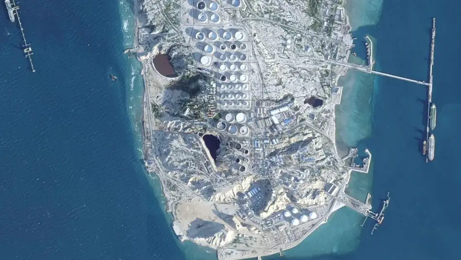 Trump, Hark Adası’nı “Sırf Eğlence Olsun Diye” Yeniden Vurabileceklerini Söyledi