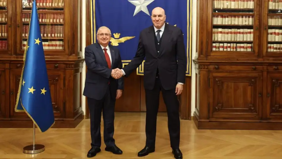 Ortadoğu’da Olağanüstü Hadiseler Yaşanırken MSB ve Genelkurmay Başkanı Roma’da, Kara Kuvvetleri Komutanı KKTC’de